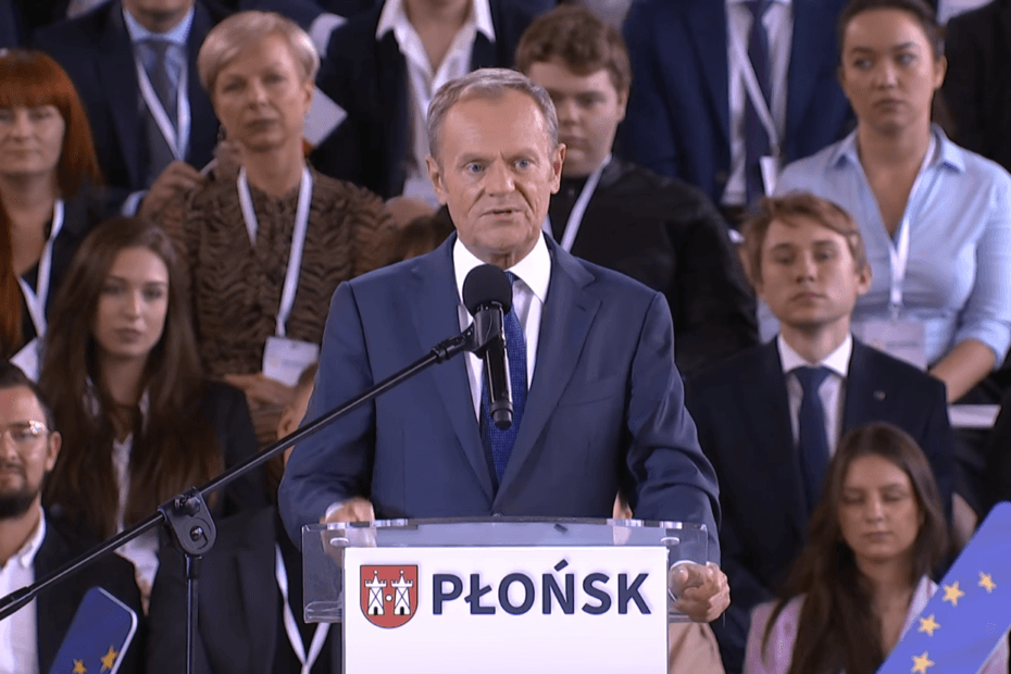 tusk przemawia